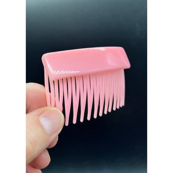 Vintage Retro Hair Combs 14 | Side Combs Hong Kong France USA Vintage Box - Picture 5 of 11